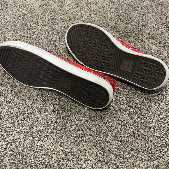 Red Sequins Shoes - Picture 4 of 4